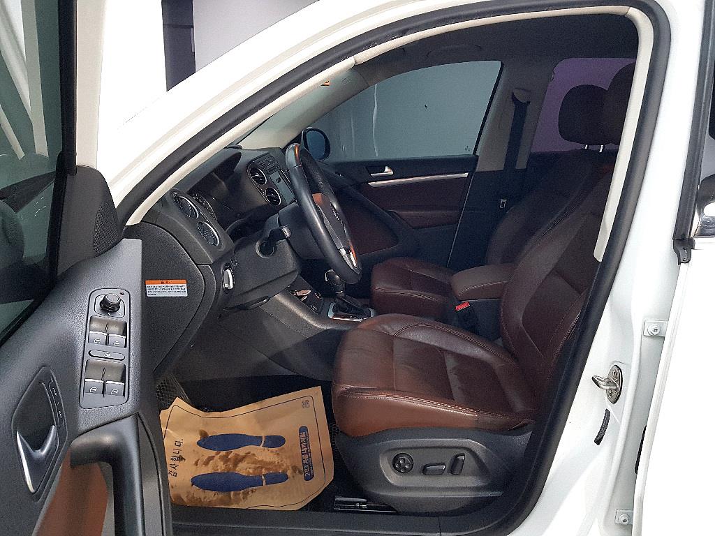 Volkswagen Tiguan - Vista 10