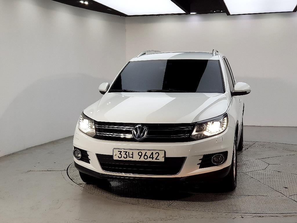 Volkswagen Tiguan - Vista 2