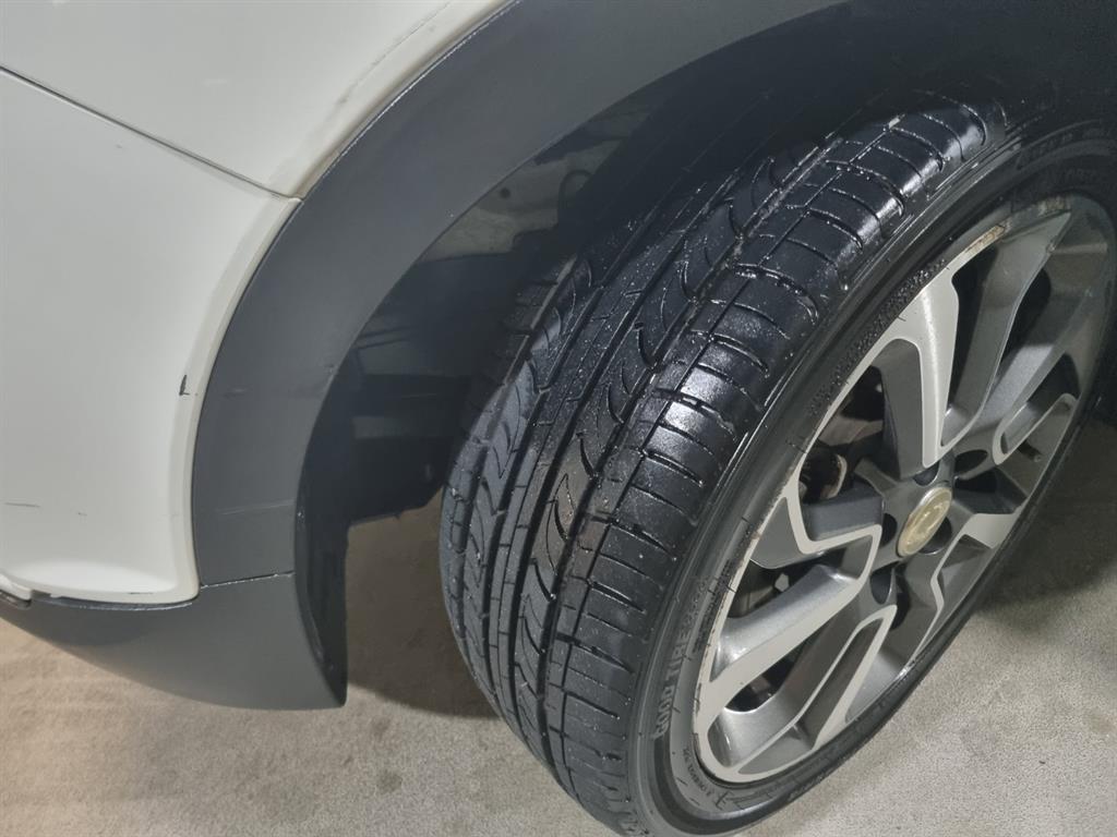 Ssangyong Tivoli 2016 Blanco - Importación desde Corea - HF Imports Iquique - Foto 17