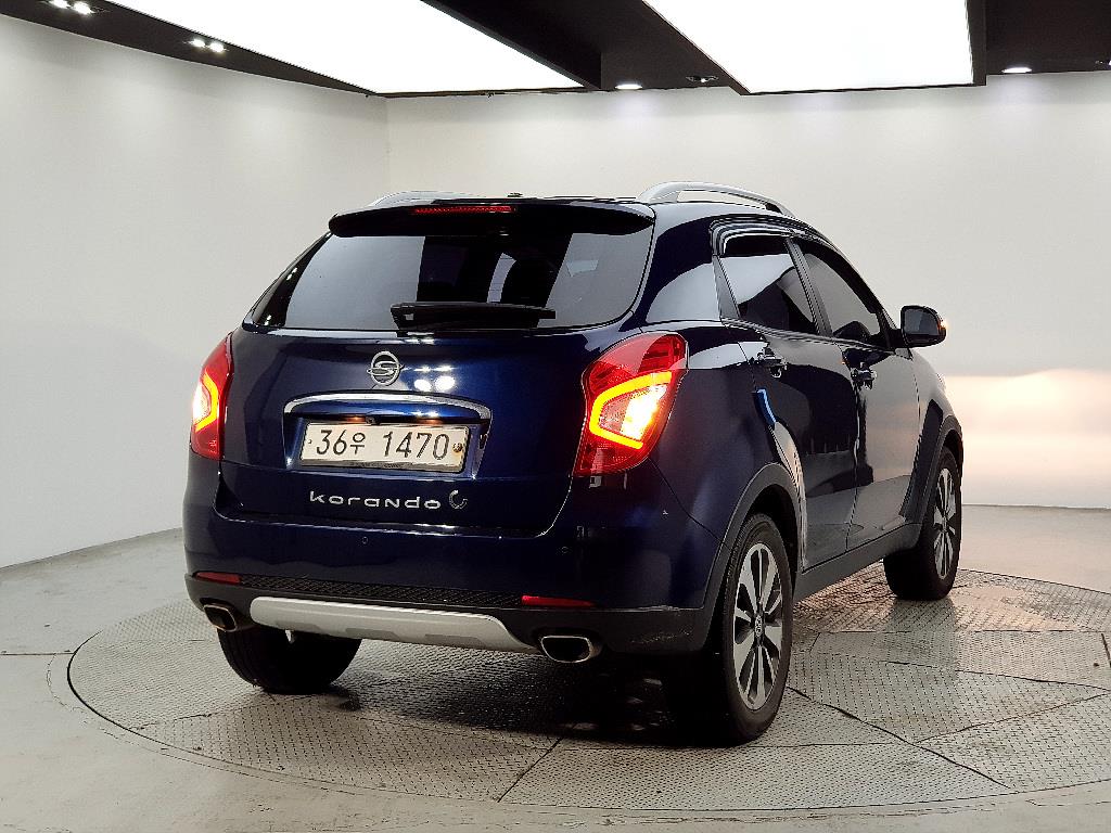 Ssangyong Korando - Vista 6