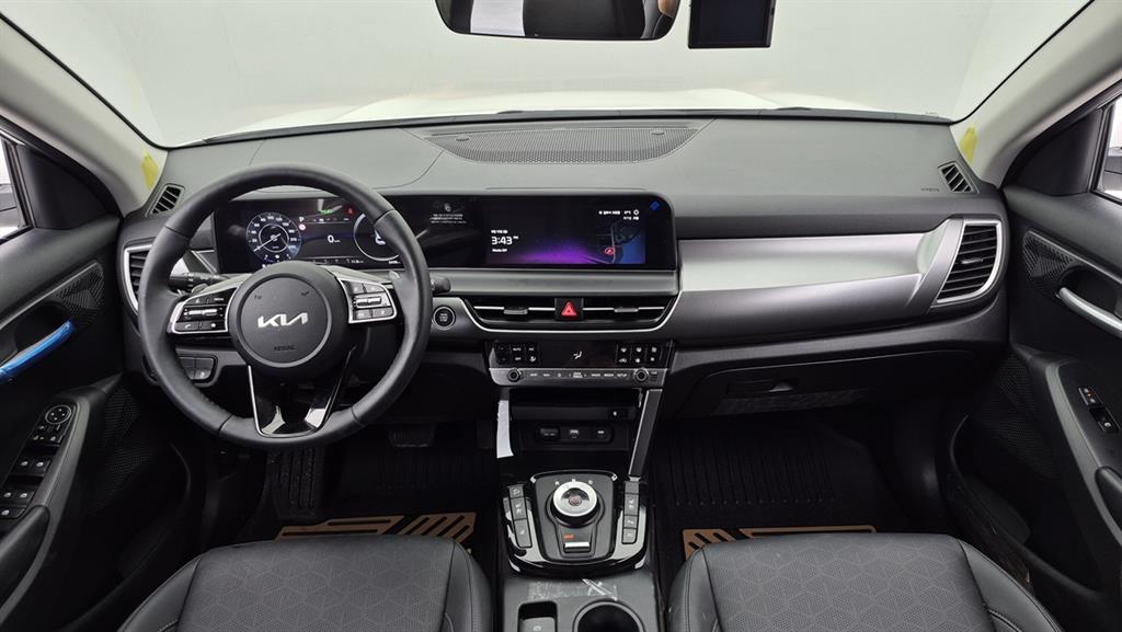 KIA Seltos - Vista 11