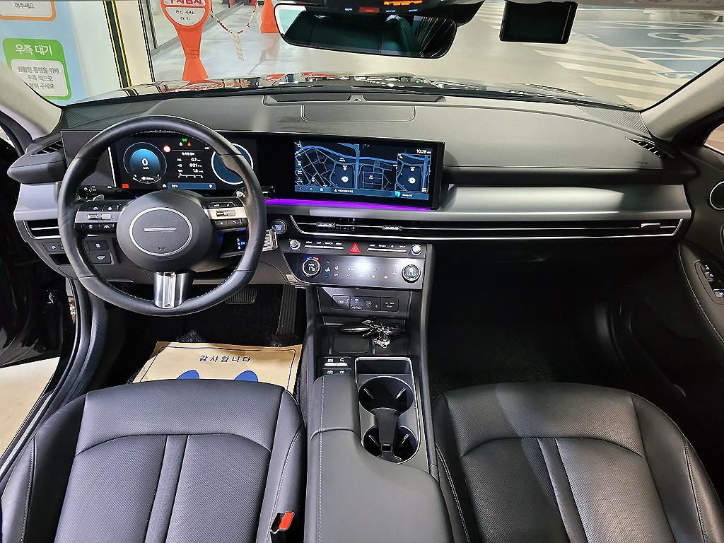 HYUNDAI Sonata - Vista 8