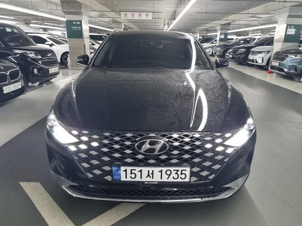 HYUNDAI Grandeur 2020 Negro - Importación desde Corea - HF Imports Iquique - Foto 1