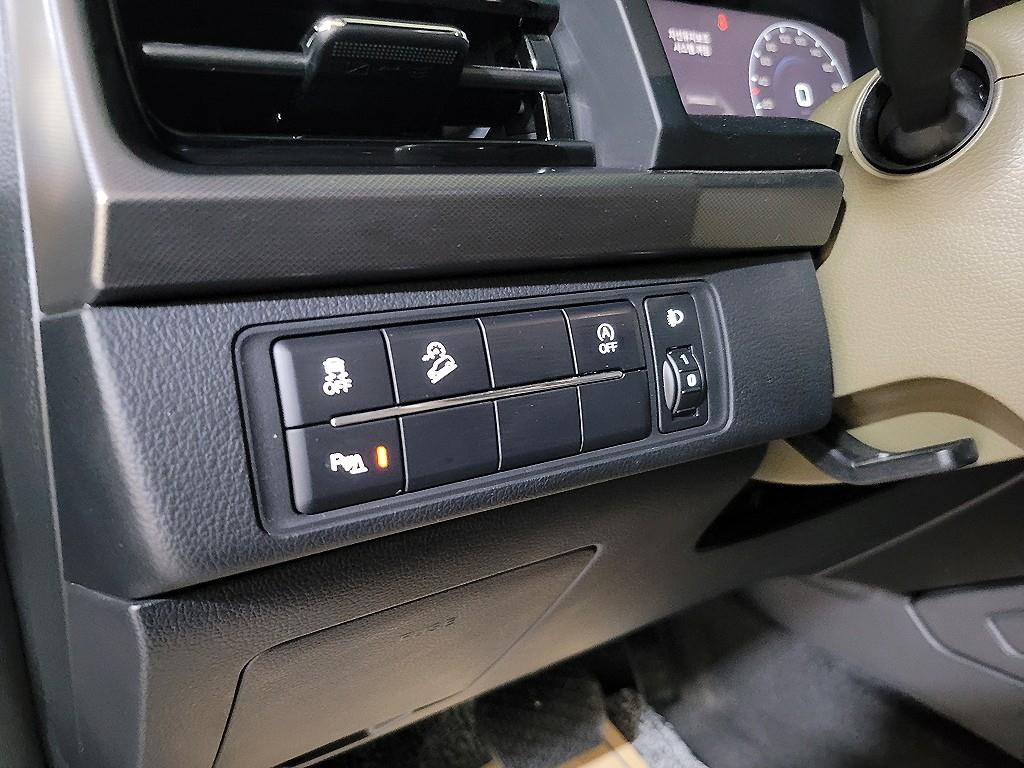 Ssangyong Rexton 2023 Café - Importación desde Corea - HF Imports Iquique - Foto 17