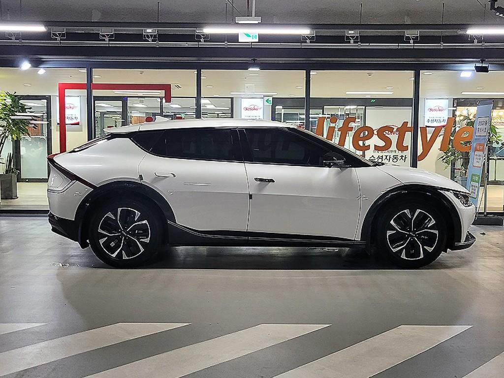 KIA EV6 - Vista 3