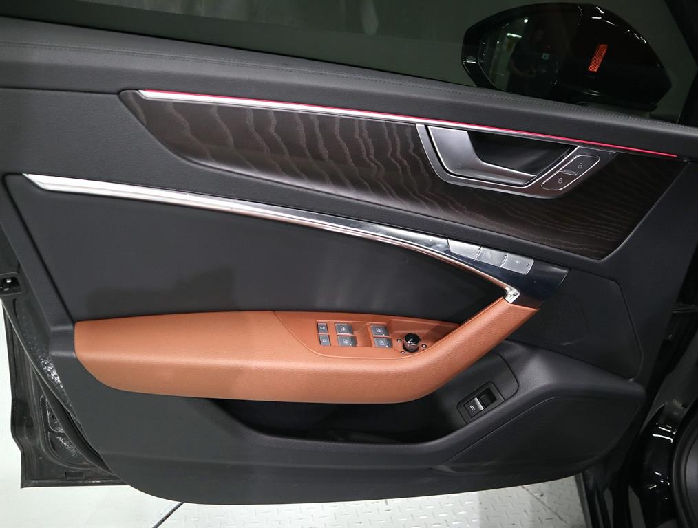 Audi A6 - Vista 10