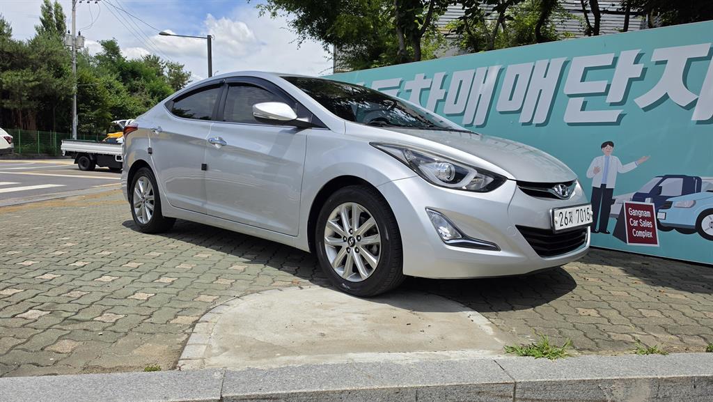 HYUNDAI Avante 2014 Gris - Importación desde Corea - HF Imports Iquique - Foto 1
