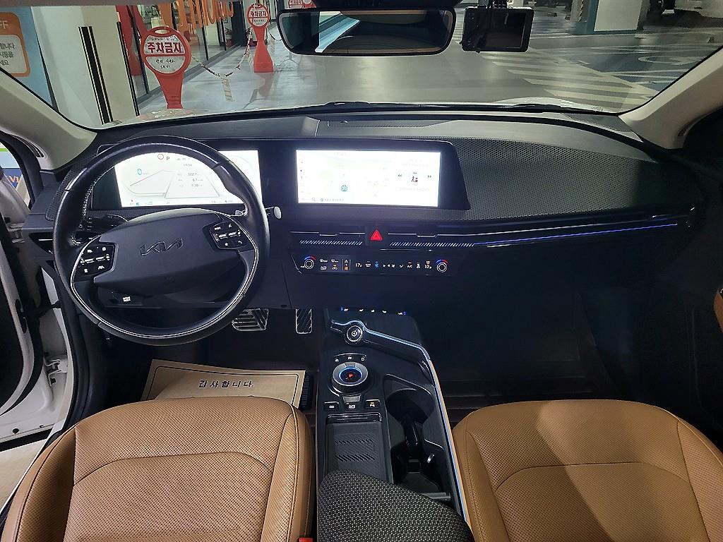 KIA EV6 - Vista 8