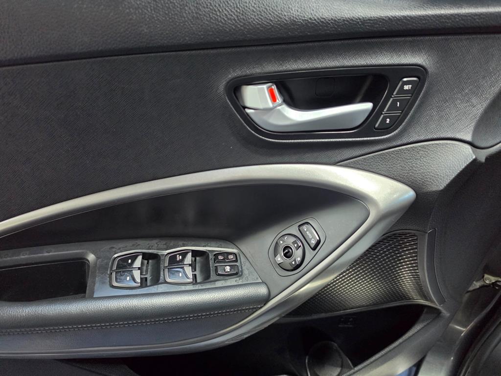 HYUNDAI Maxcruz - Vista 11