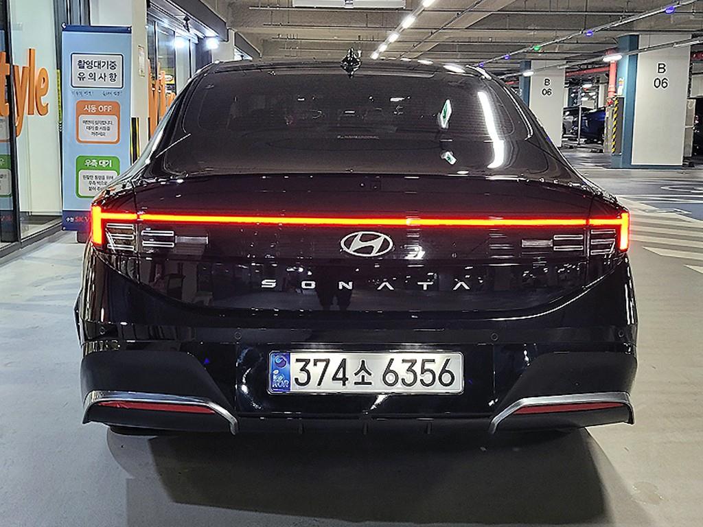 HYUNDAI Sonata - Vista 7