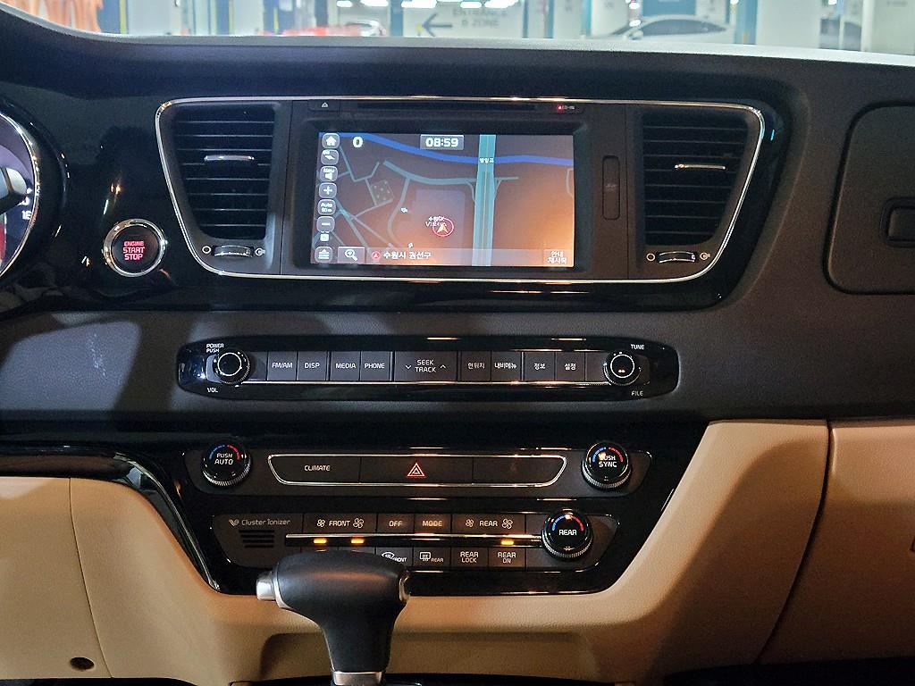 KIA Carnival 2017 Negro - Importación desde Corea - HF Imports Iquique - Foto 13