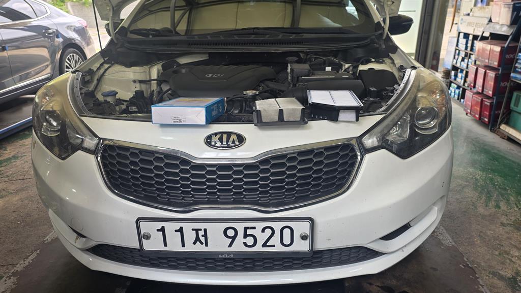 KIA K3 - Vista 2