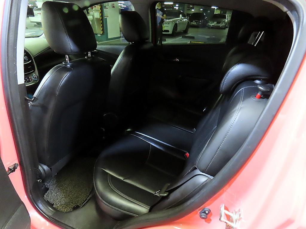 Chevrolet Spark - Vista 8