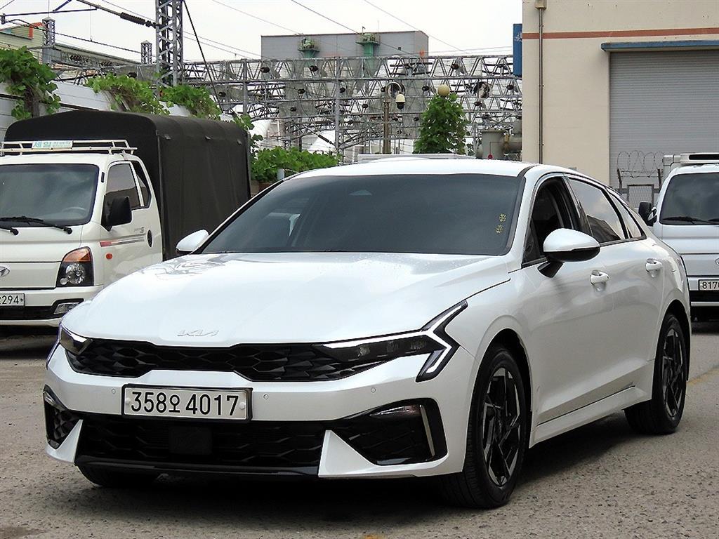 KIA K5 - Vista 2