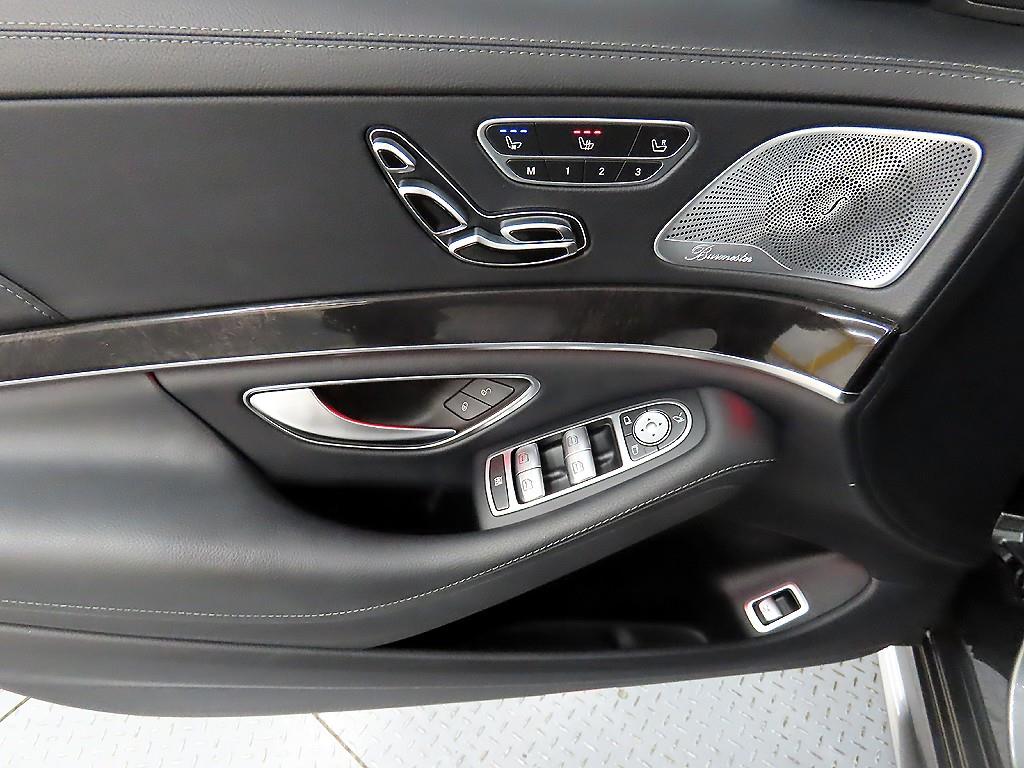 Mercedes Benz S Class - Vista 11