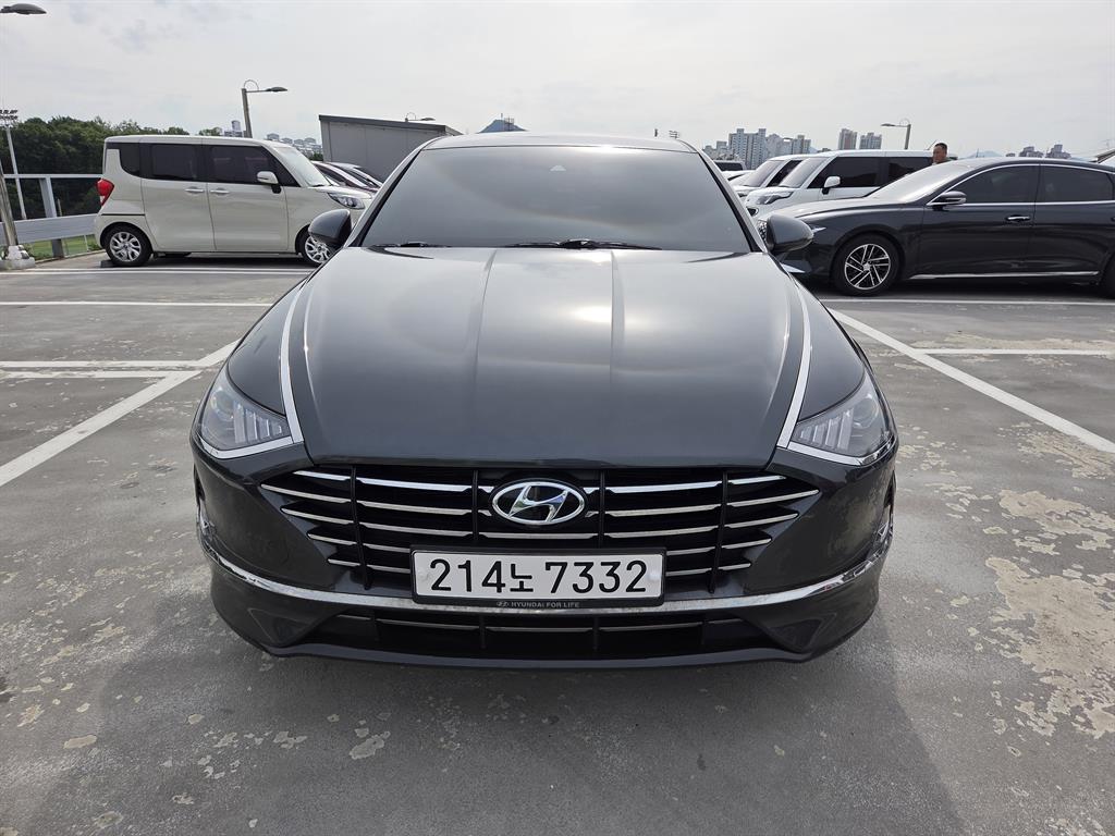 HYUNDAI Sonata - Vista 2