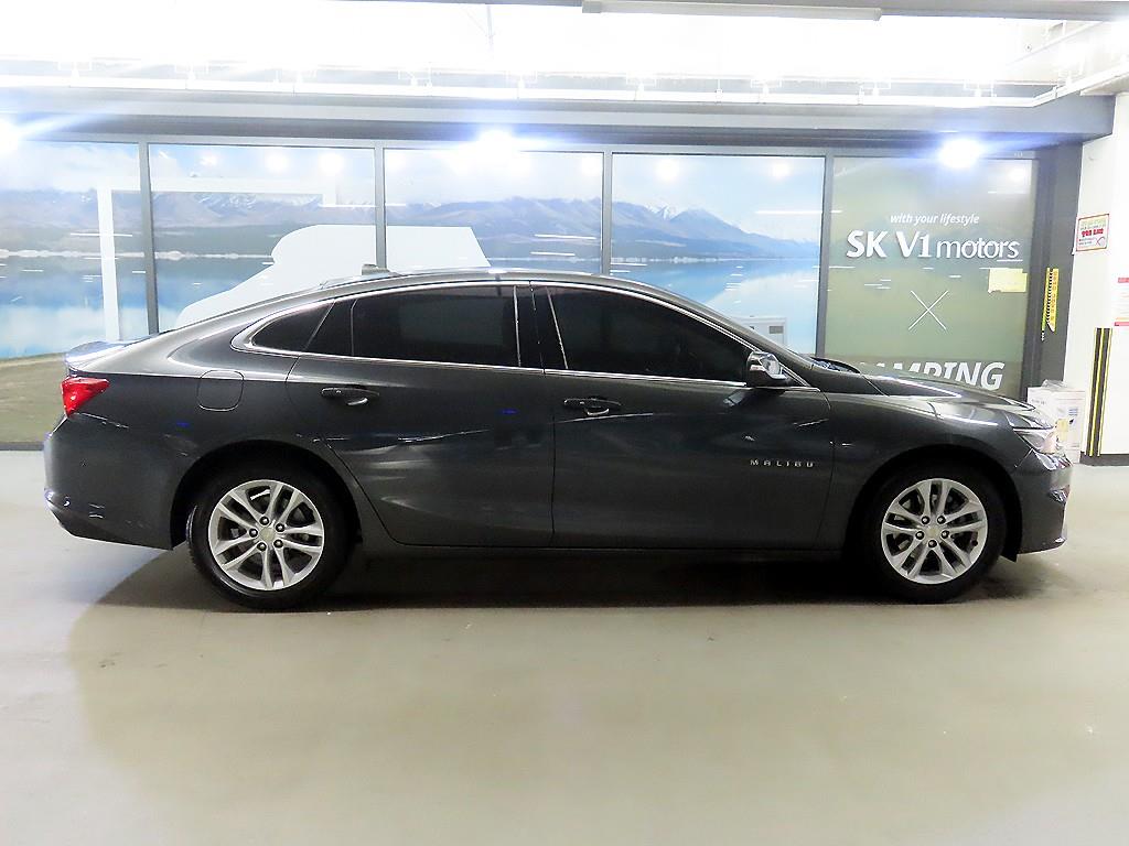 Chevrolet Malibu - Vista 3