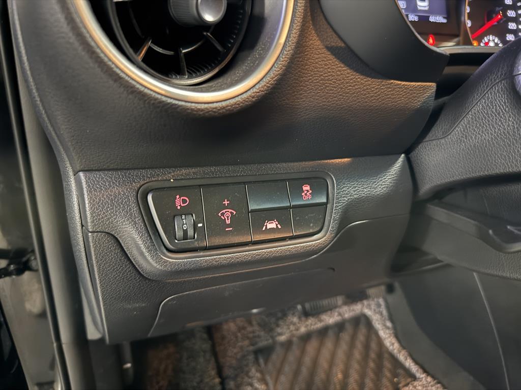 KIA K3 2019 Negro - Importación desde Corea - HF Imports Iquique - Foto 16