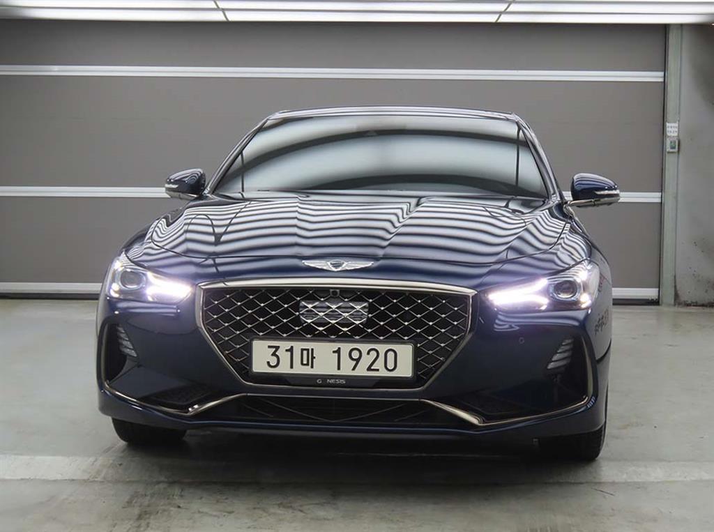 Genesis G70 - Vista 2