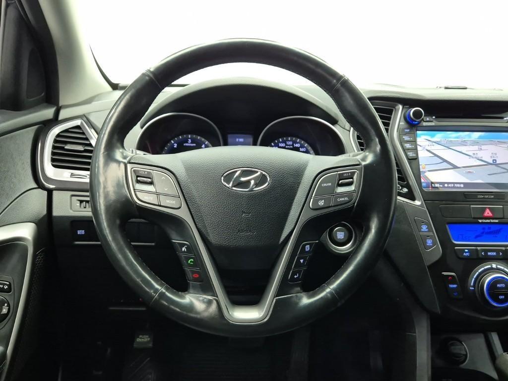 HYUNDAI Santa Fe - Vista 9