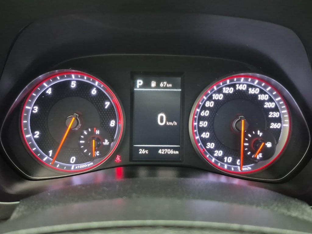 HYUNDAI Veloster - Vista 7