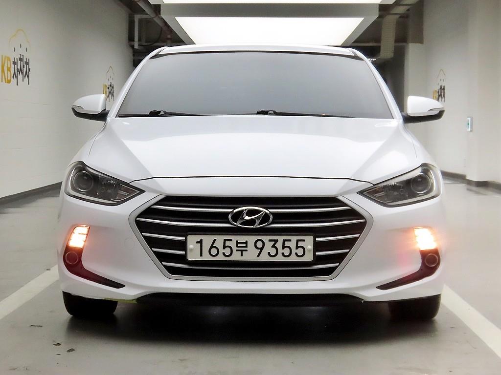 HYUNDAI Avante 2018 - Importación desde Corea - HF Imports Iquique - Foto 1