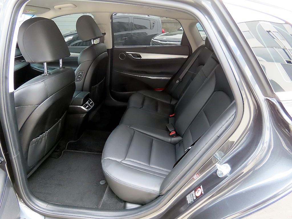 HYUNDAI Grandeur - Vista 6