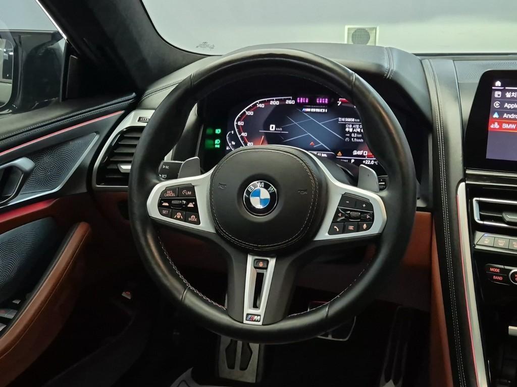 BMW 8 Series - Vista 9
