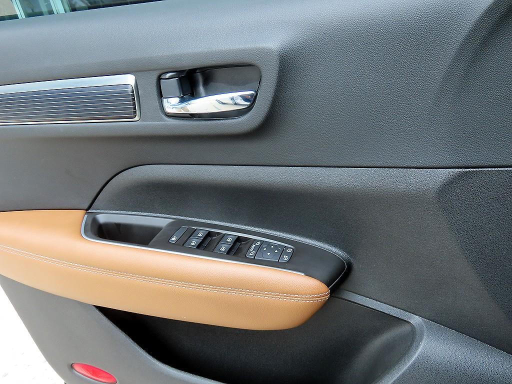 SAMSUNG QM6 - Vista 11