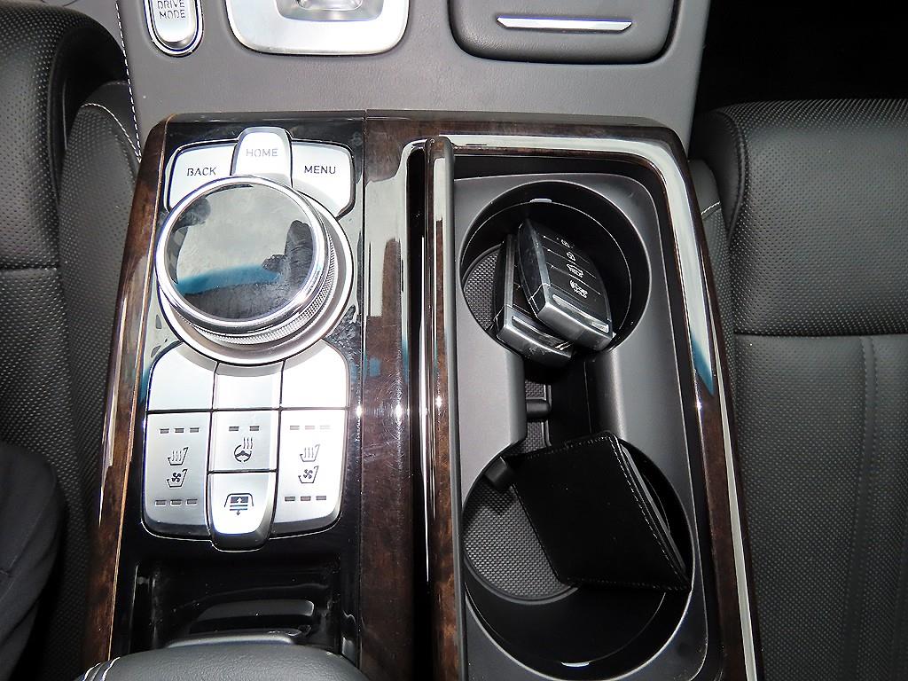 Genesis G90 2020 Negro - Importación desde Corea - HF Imports Iquique - Foto 13