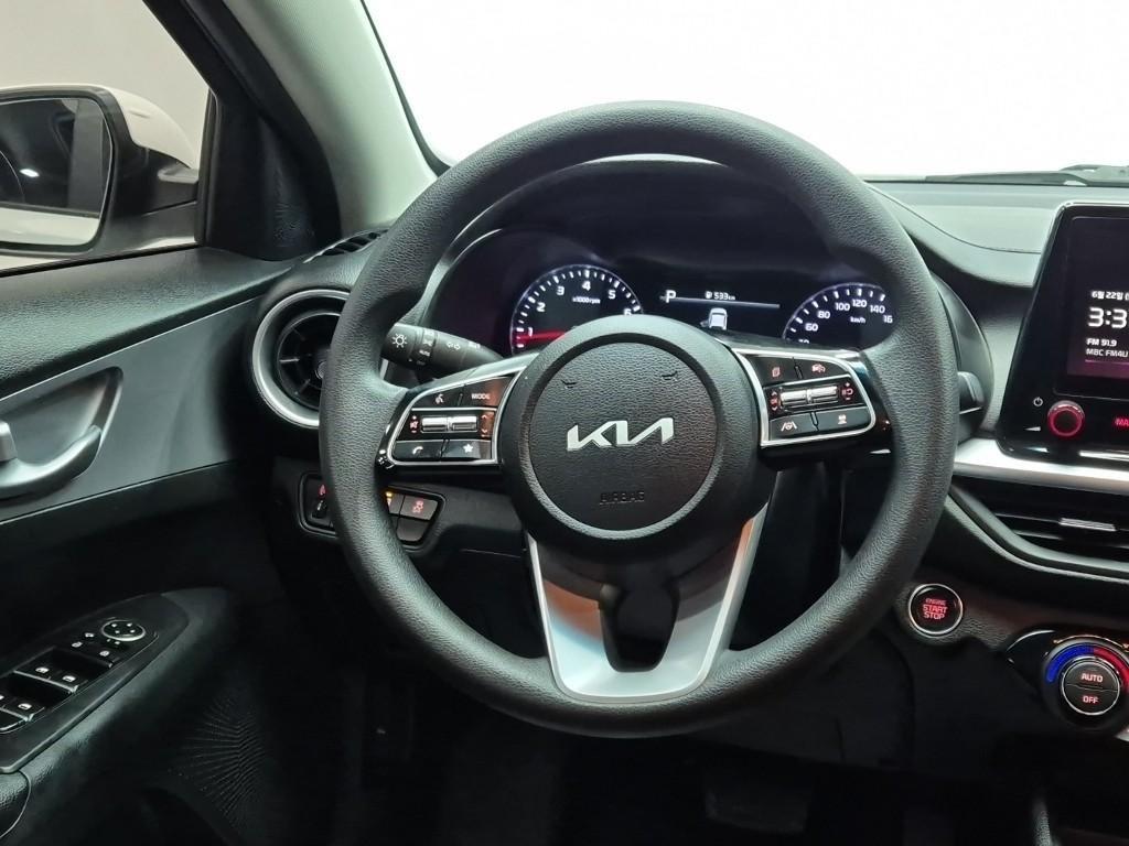 KIA K3 - Vista 9