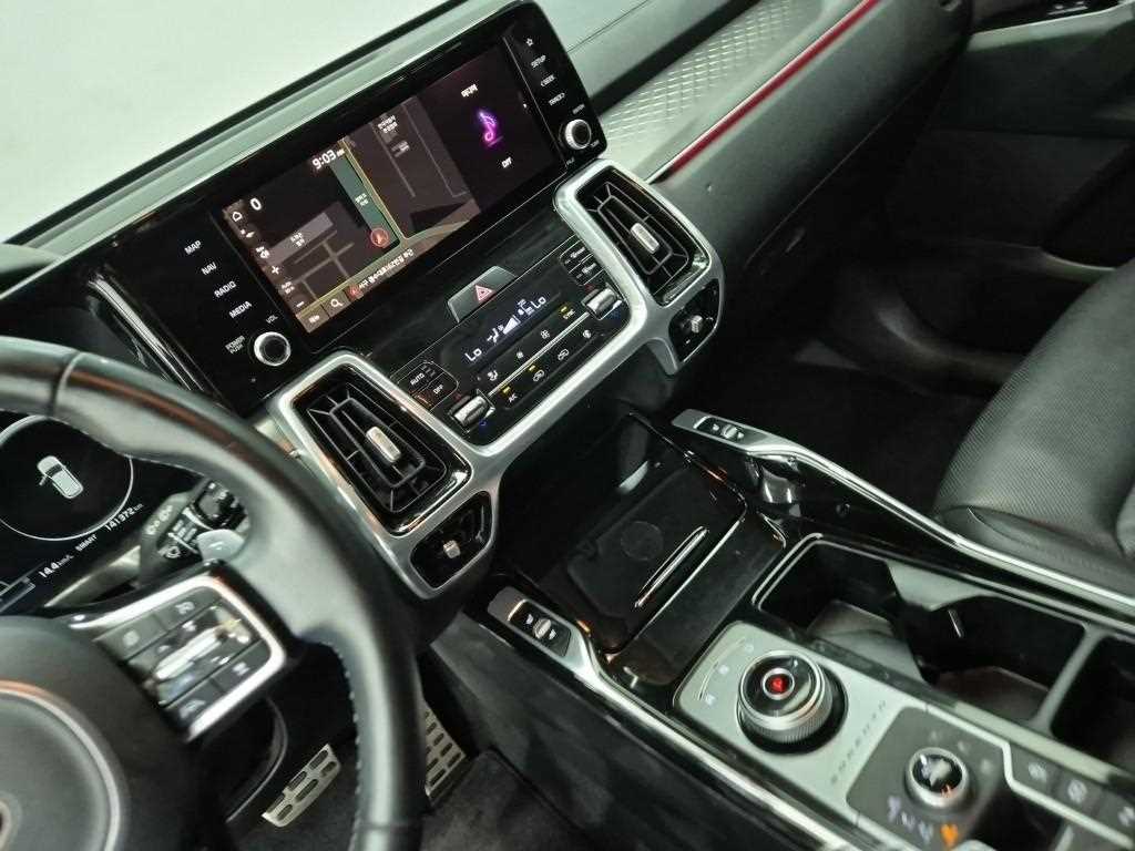 KIA Sorento - Vista 10