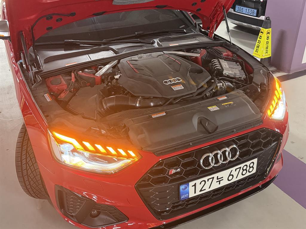 Audi S4 - Vista 8
