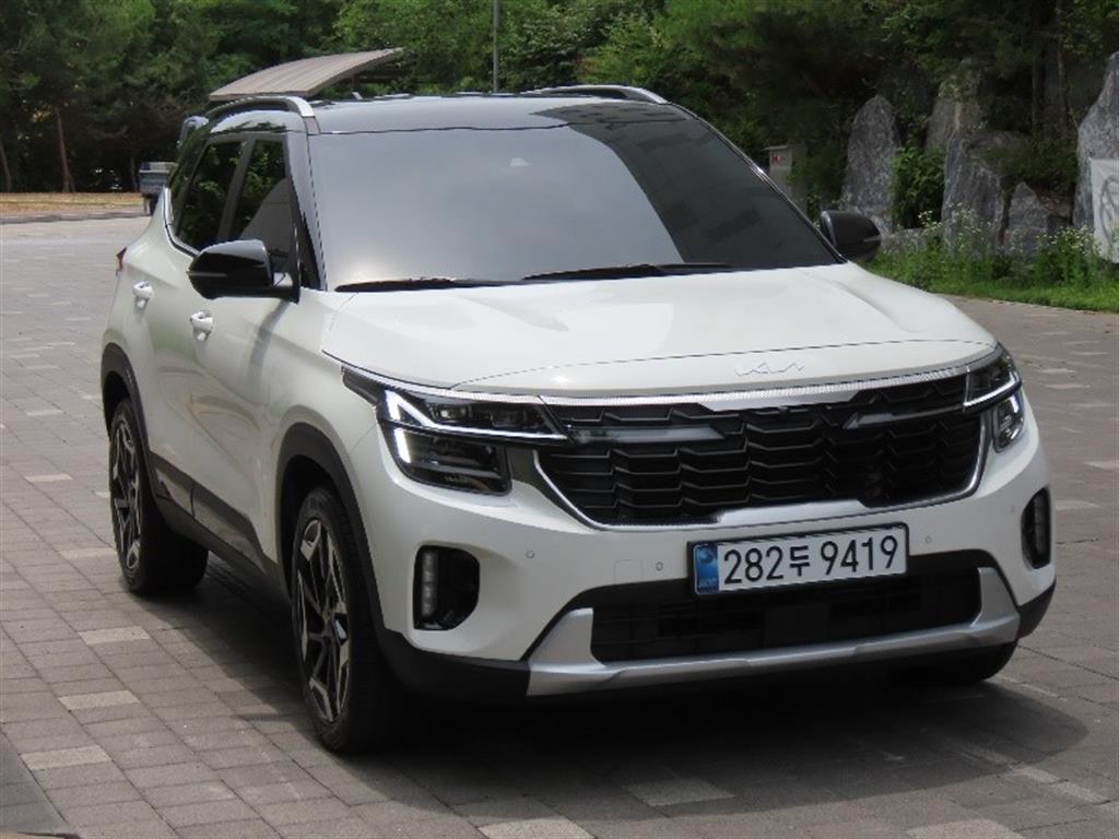 KIA Seltos - Vista 2