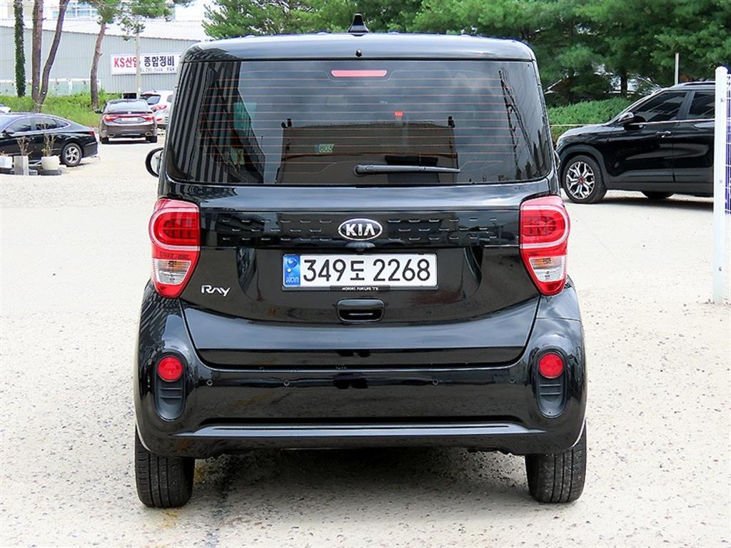 KIA Ray - Vista 4
