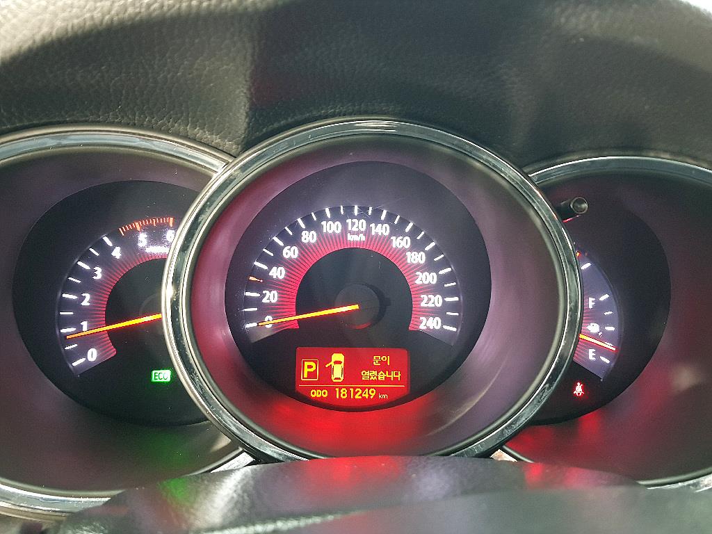 KIA Sorento - Vista 7