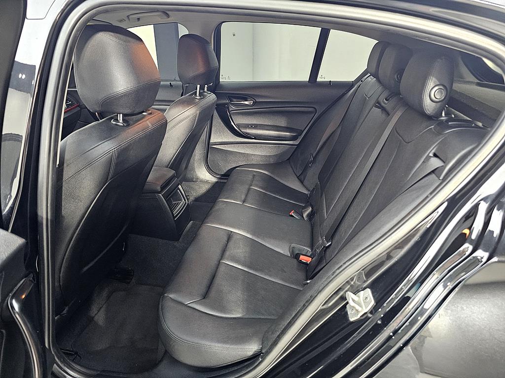 BMW 1 series - Vista 9