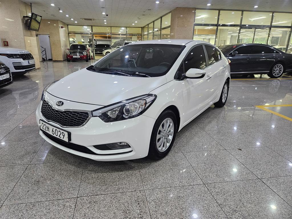 KIA K3 2014 Blanco - Importación desde Corea - HF Imports Iquique - Foto 1