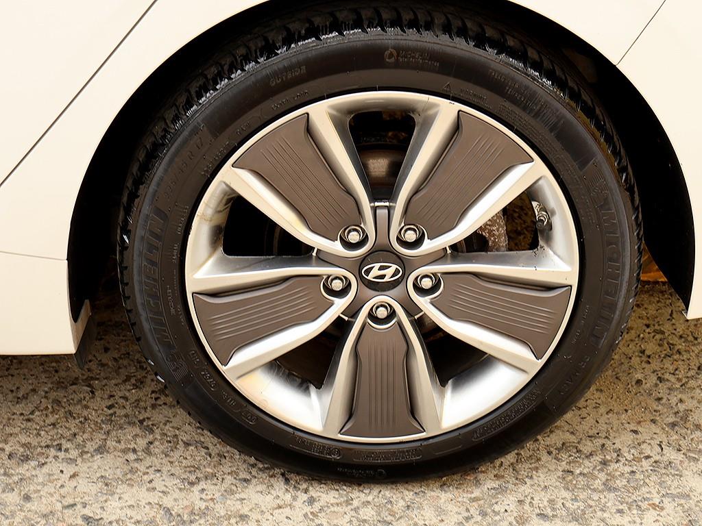 HYUNDAI Ioniq 2016 Blanco - Importación desde Corea - HF Imports Iquique - Foto 18