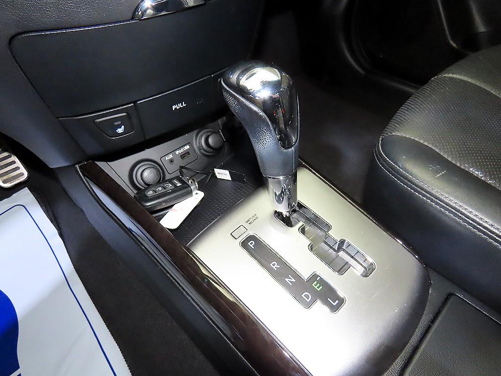 HYUNDAI Avante - Vista 12
