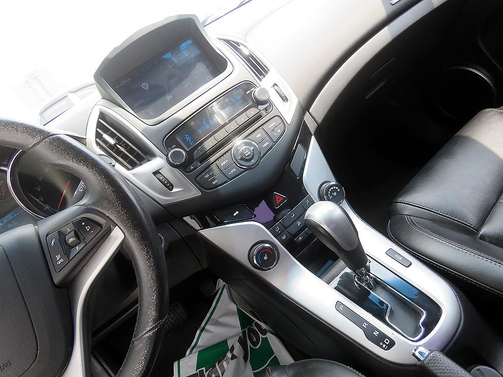 Chevrolet Cruise - Vista 10