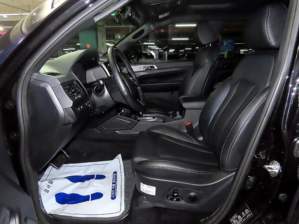 Ssangyong Rexton - Vista 6