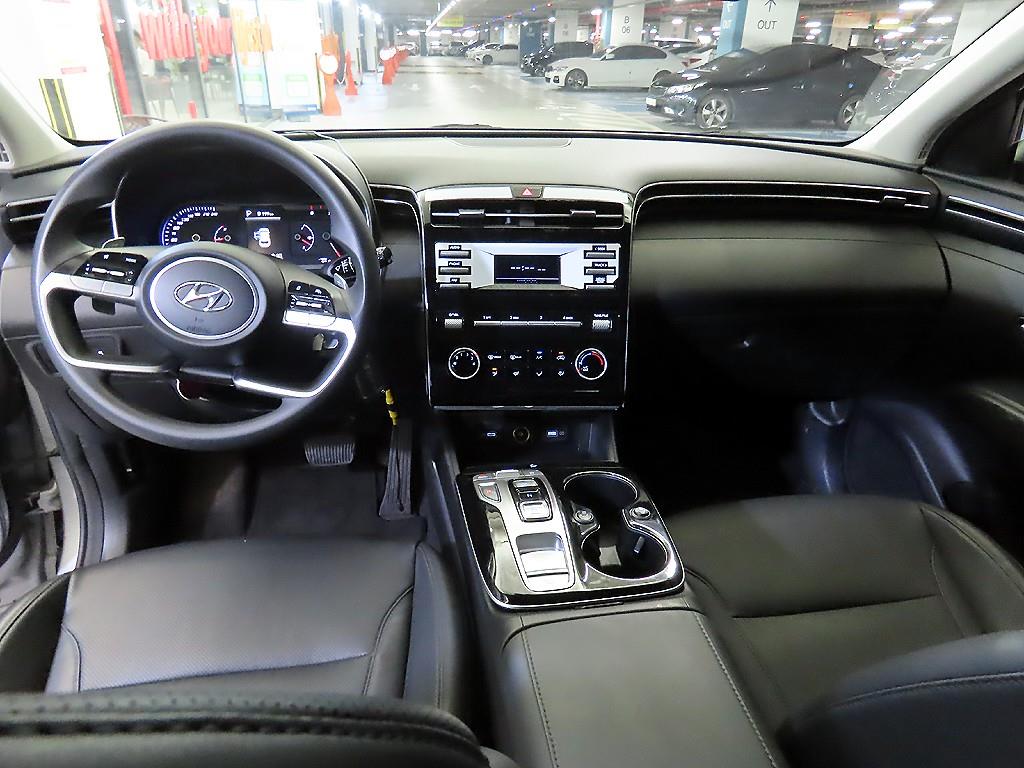 HYUNDAI Tucson - Vista 10