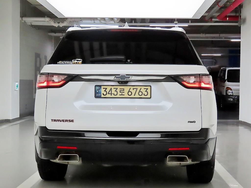 Chevrolet Travers - Vista 3