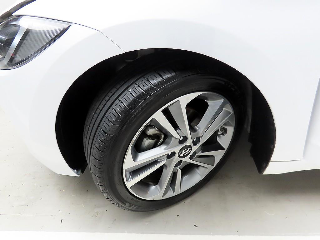 HYUNDAI Avante 2018 - Importación desde Corea - HF Imports Iquique - Foto 19