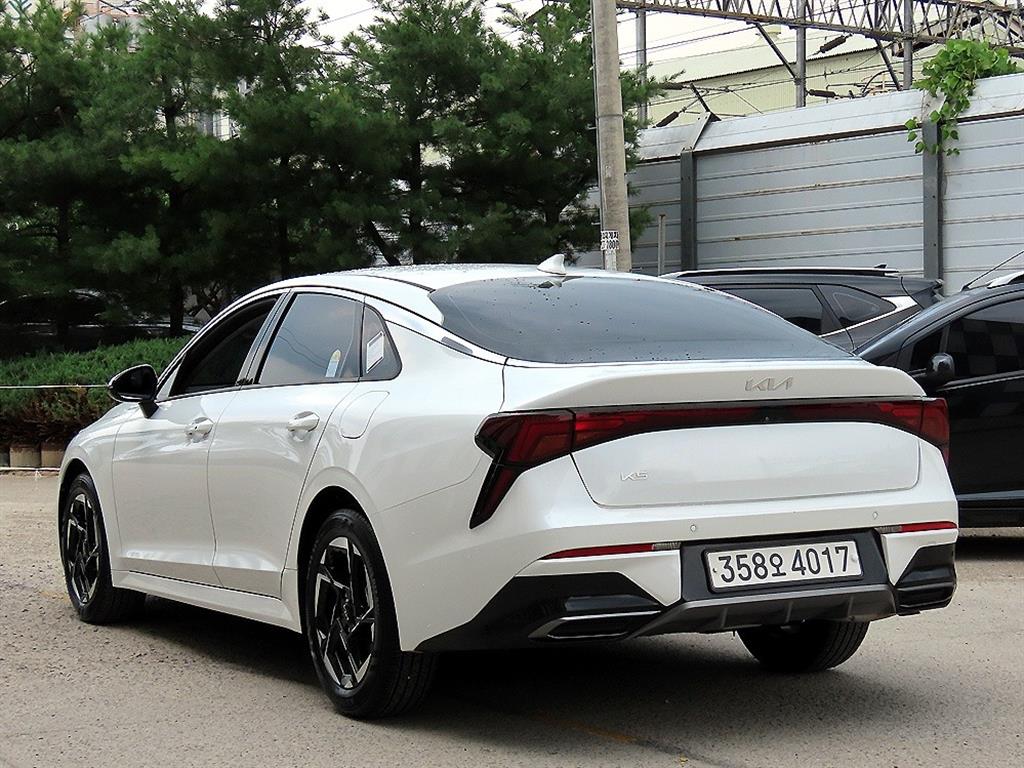 KIA K5 - Vista 3