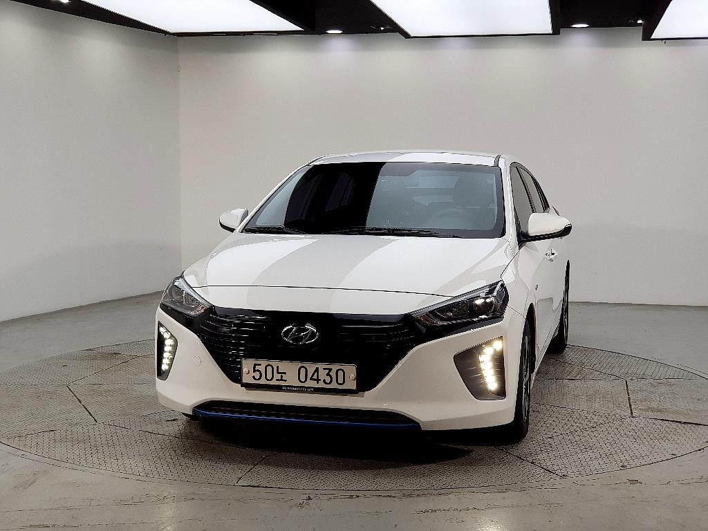 HYUNDAI Ioniq - Vista 2