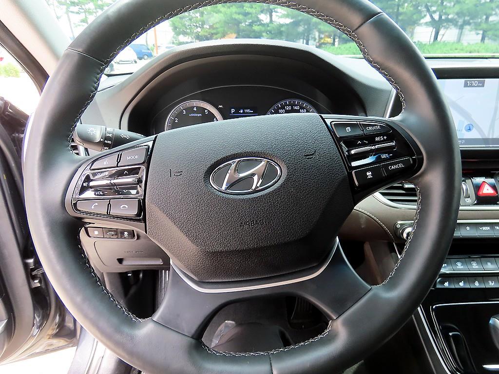 HYUNDAI Grandeur - Vista 8