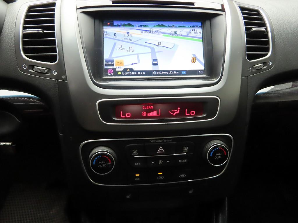 KIA Sorento - Vista 9
