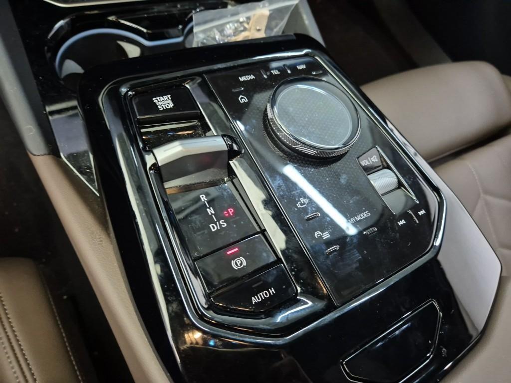 BMW 5 Series - Vista 8